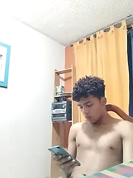 Snapshot of Manuel_Mateus1 chatting on October 4, 5:35 am Manuel Mateus1 online show from October 4, 5:35 am