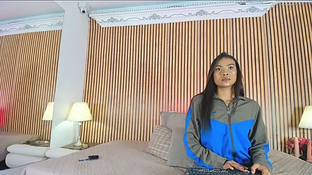 Snapshot of keeyla_stone chatting on October 1, 9:20 pm keeyla stone online show from October 1, 9:20 pm