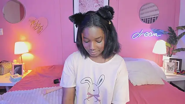 Snapshot of Annia_DH chatting on September 22, 8:40 pm Annia DH online show from September 22, 8:40 pm