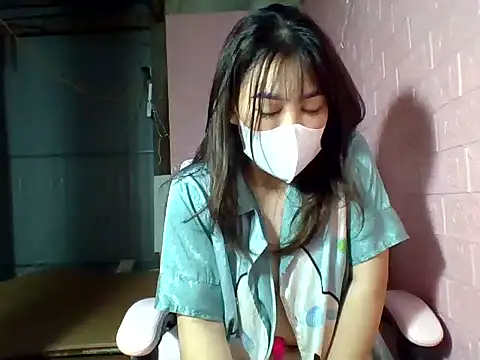 Snapshot of Seri202 chatting on September 27, 3:25 am Seri202 online show from September 27, 3:25 am