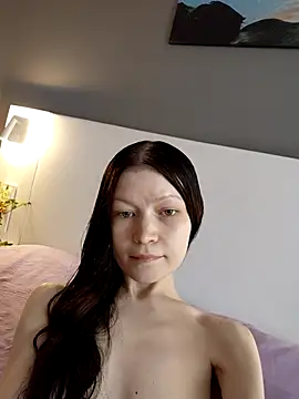 DragonFoxie online show from July 2, 6:08 am