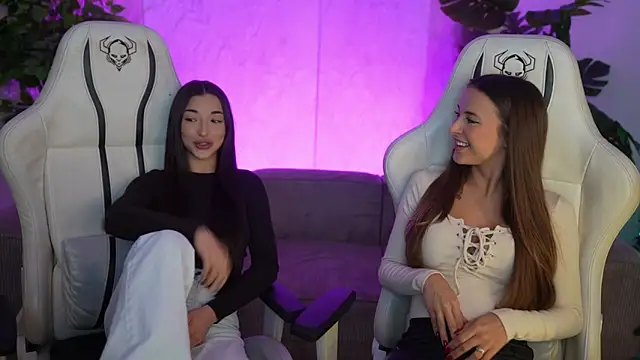 Luna secretgirl online show from December 18, 8:30 am