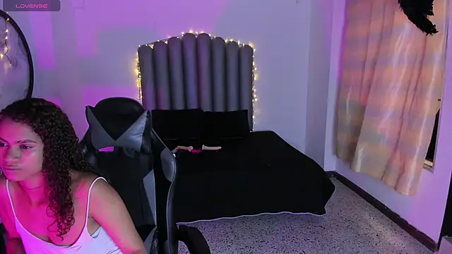 chubby sexy  online show from November 14, 12:49 pm