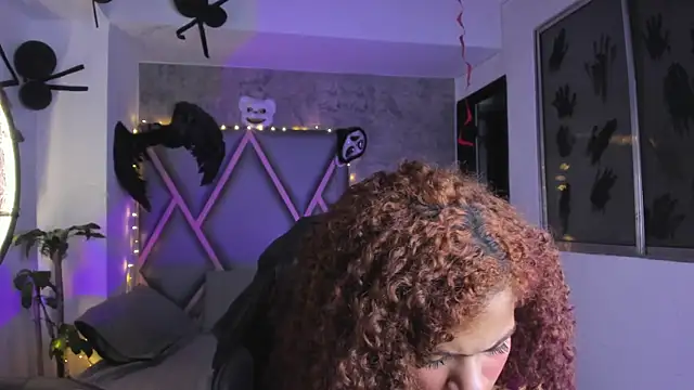 chubby sexy  online show from October 18, 5:21 am