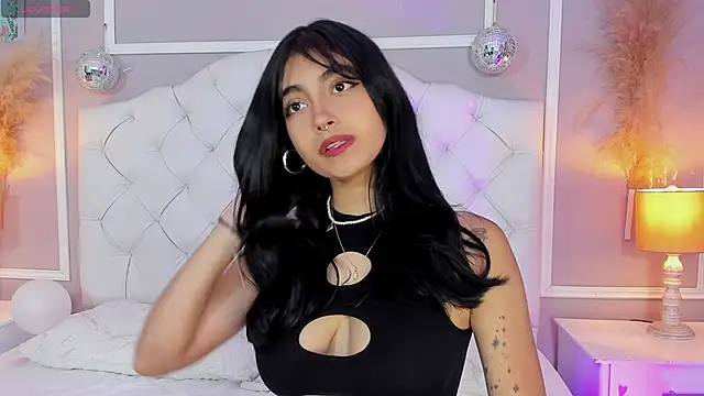 Snapshot of cherry_vega_ chatting on September 30, 1:17 pm cherry vega  online show from September 30, 1:17 pm