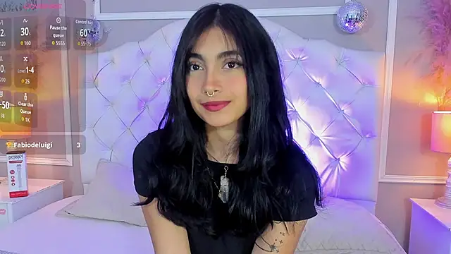 Snapshot of cherry_vega_ chatting on October 28, 12:33 pm cherry vega  online show from October 28, 12:33 pm