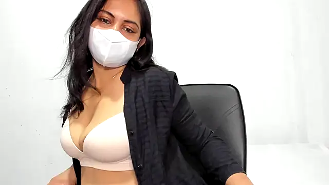 Crazy Cat1995 online show from December 19, 10:46 pm