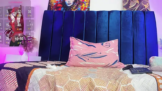 Annie switt online show from September 18, 6:01 am