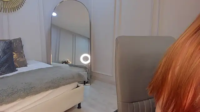 CharlotteBrownn  online show from October 4, 2:17 am