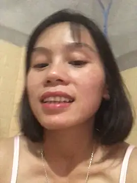 Snapshot of QuingLin chatting on September 28, 8:52 am QuingLin online show from September 28, 8:52 am