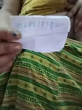 rani8008 online show from May 29, 3:04 am
