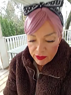 Sugarloveless online show from March 13, 9:27 pm