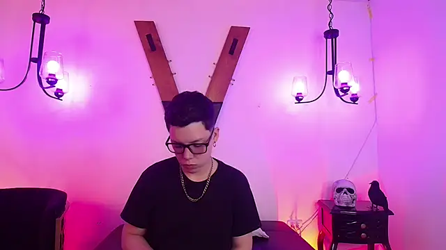 SpencerMontgomery online show from November 24, 8:00 pm