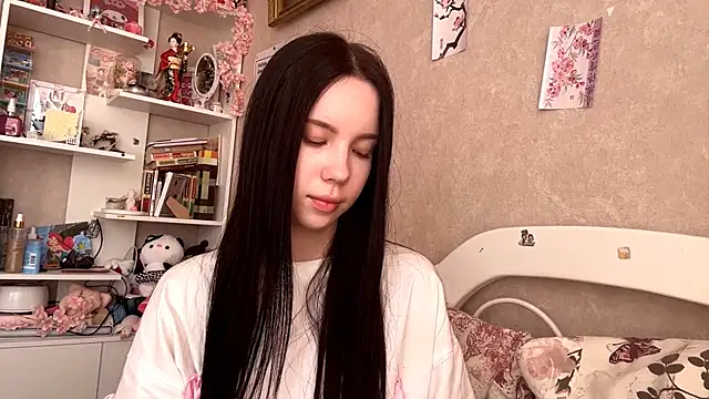 Snapshot of AxyKitten chatting on September 14, 12:14 pm AxyKitten online show from September 14, 12:14 pm
