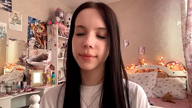Snapshot of AxyKitten chatting on October 16, 12:41 pm AxyKitten online show from October 16, 12:41 pm
