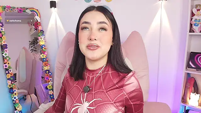 justonecute online show from April 11, 2:17 am