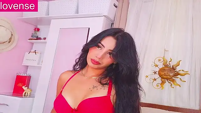 Miss Charlottet online show from July 1, 7:46 pm