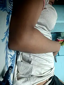 satisfiedgirl4 online show from October 29, 9:39 pm