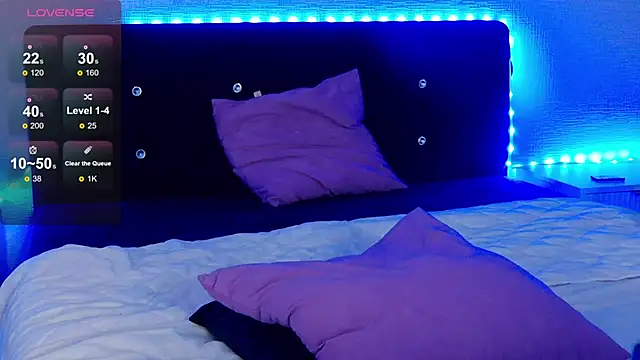 Milla Ciao online show from October 12, 2:03 am