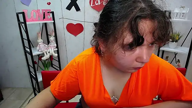 Snapshot of NeonilaLisova chatting on September 18, 5:17 am NeonilaLisova online show from September 18, 5:17 am