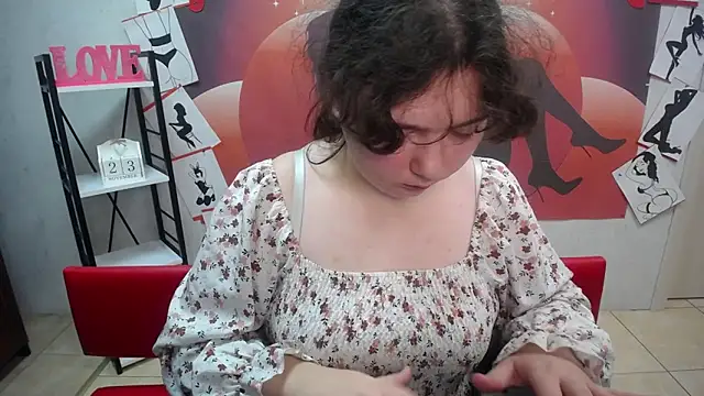 NeonilaLisova online show from November 24, 12:29 pm