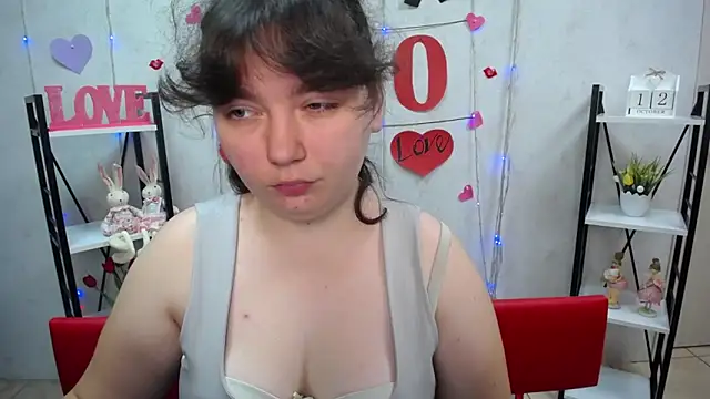 Snapshot of NeonilaLisova chatting on October 13, 11:24 am NeonilaLisova online show from October 13, 11:24 am