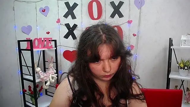 Snapshot of NeonilaLisova chatting on September 23, 11:30 am NeonilaLisova online show from September 23, 11:30 am