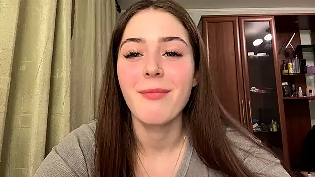 Adel strongwoman online show from March 18, 7:41 pm