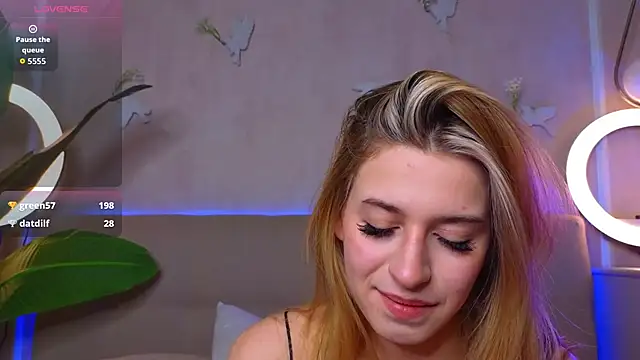 BonnieWalton online show from November 23, 9:33 am