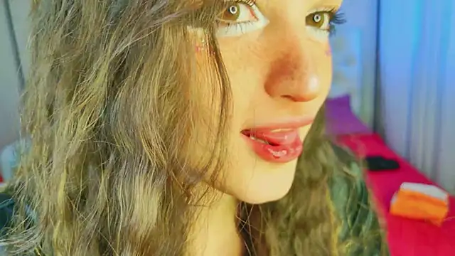 kamila blush online show from March 4, 6:20 am