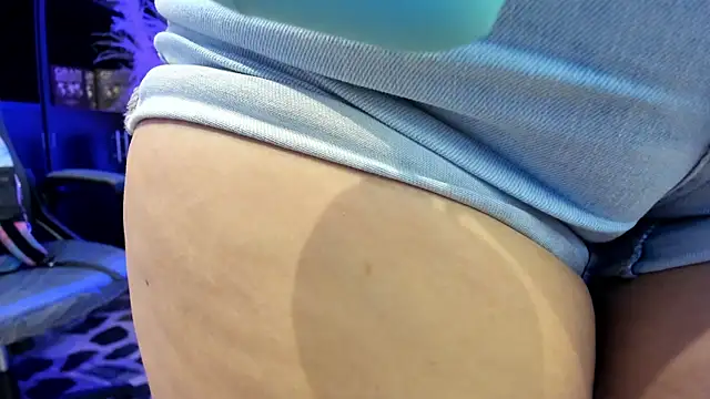 SamaraAnders  online show from April 5, 5:28 am