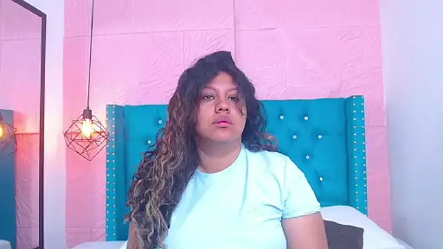 CloeStron online show from October 2, 10:20 am