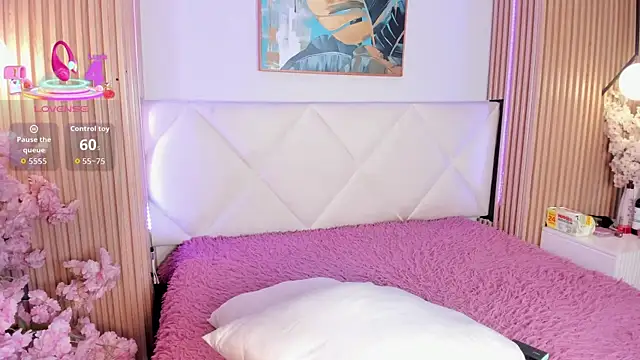 veronica hill  online show from April 6, 3:06 am