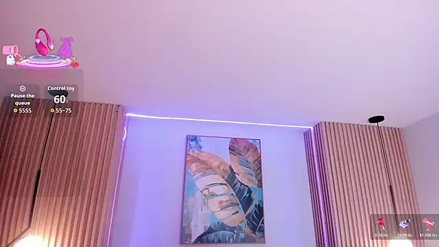 veronica hill  online show from March 3, 3:01 am