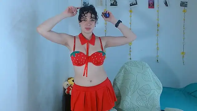 sajecrismaa online show from March 28, 8:19 pm