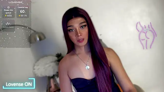 TrinityFucksYou online show from October 27, 3:18 pm