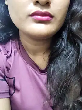 Cute pinkii online show from February 2, 8:30 pm