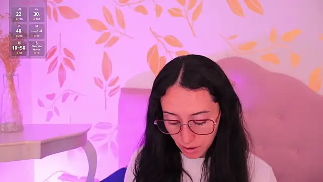 Ginevra esposito online show from March 23, 12:33 pm