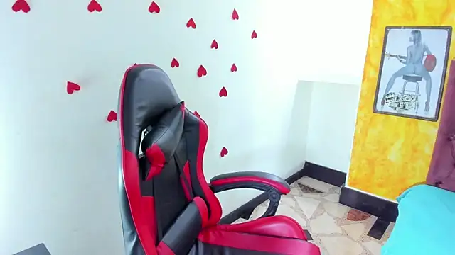 Raven Rouge  online show from February 14, 9:17 pm