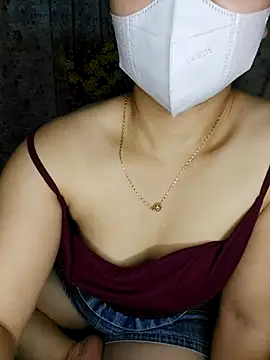 Laurie369 online show from September 10, 4:07 pm