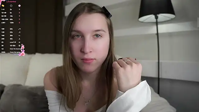 NanaMertins online show from December 16, 1:11 am