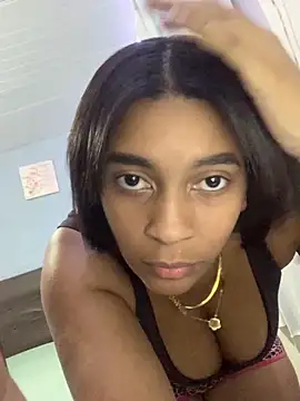 Crisschiavo online show from November 20, 10:11 pm