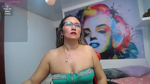 noelia milf19 online show from March 12, 11:07 pm