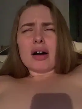 DeniMilkyyyyy online show from November 8, 7:19 pm