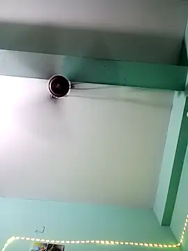 jenyfer709 online show from April 5, 11:04 pm