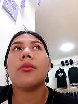 burbuja02 online show from September 30, 2:22 pm