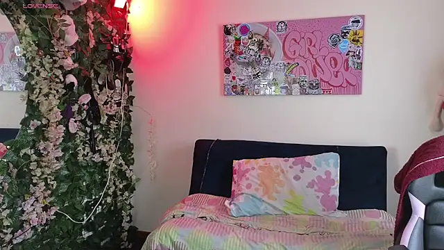 MiaVelvetDoll online show from March 14, 3:02 pm