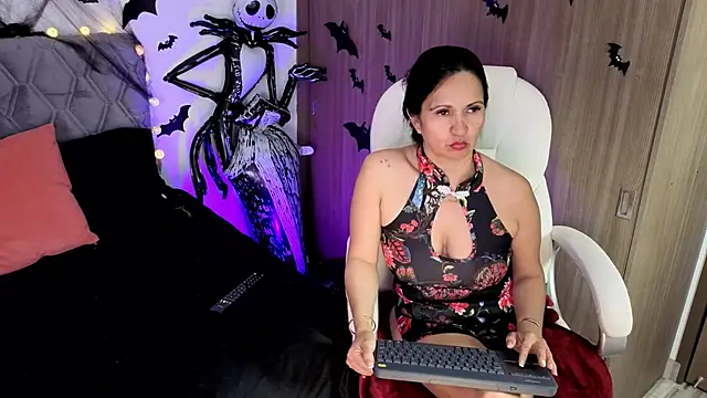 Snapshot of Ternura_Prohibida chatting on October 18, 9:16 pm Ternura Prohibida online show from October 18, 9:16 pm