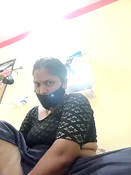 Snapshot of Rani_Devi143 chatting on October 6, 3:23 am Rani Devi143 online show from October 6, 3:23 am