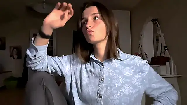 DarlineBrustera online show from October 6, 2:56 pm